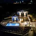 Villa Ariste With Stunning Views Near Fiscardo *