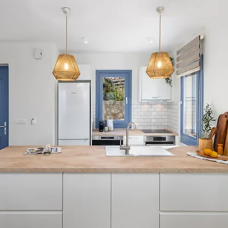 Vila Ariste With Stunning Views Near Fiscardo