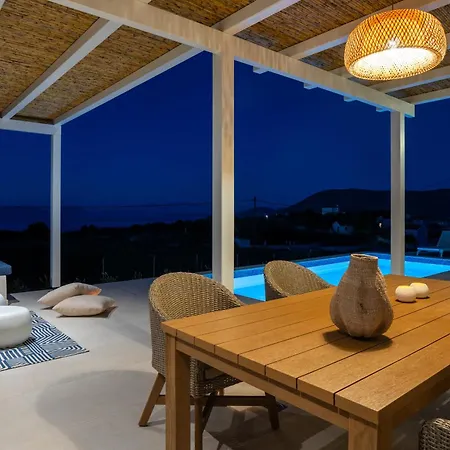 Vila Ariste With Stunning Views Near Fiscardo