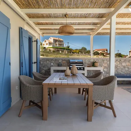 Ariste With Stunning Views Near Fiscardo Katsarata