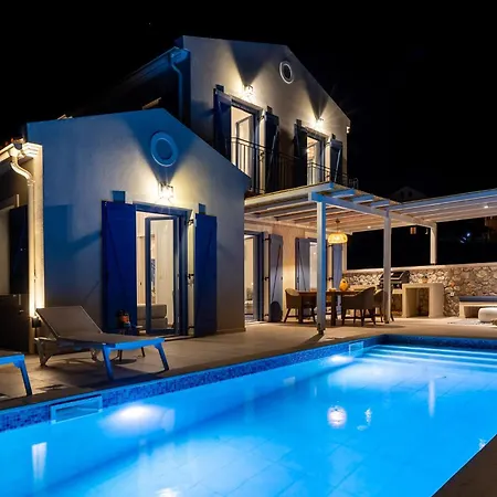 Ariste With Stunning Views Near Fiscardo Katsaráta