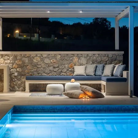 Ariste With Stunning Views Near Fiscardo וילה *