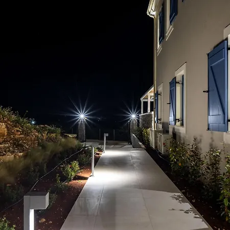 Ariste With Stunning Views Near Fiscardo *